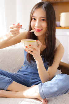 明星专题：詹雅雯